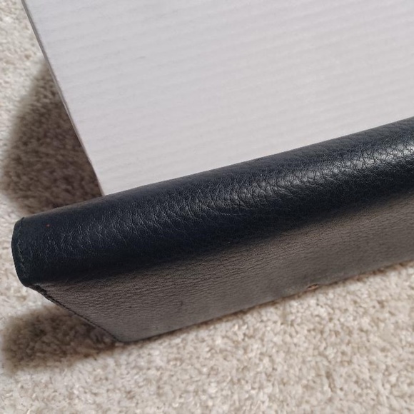 KATE SPADE Black Leather Lacey Accordion Cobble Hill Zip-Around Wallet - Picture 6 of 12